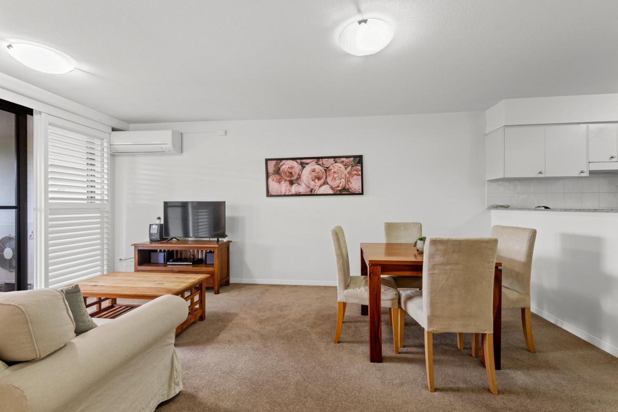 The Oasis Apartments Μπρίσμπεϊν Εξωτερικό φωτογραφία