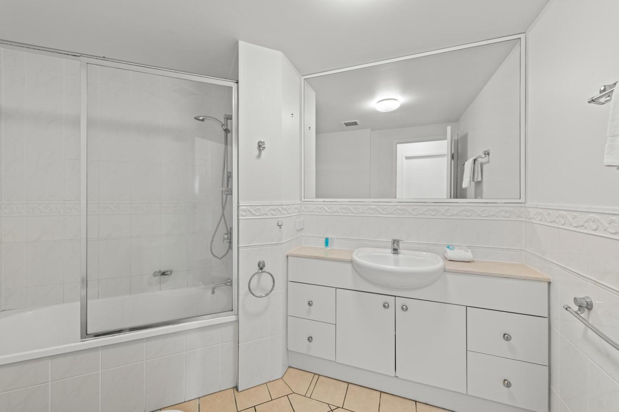 The Oasis Apartments Μπρίσμπεϊν Εξωτερικό φωτογραφία