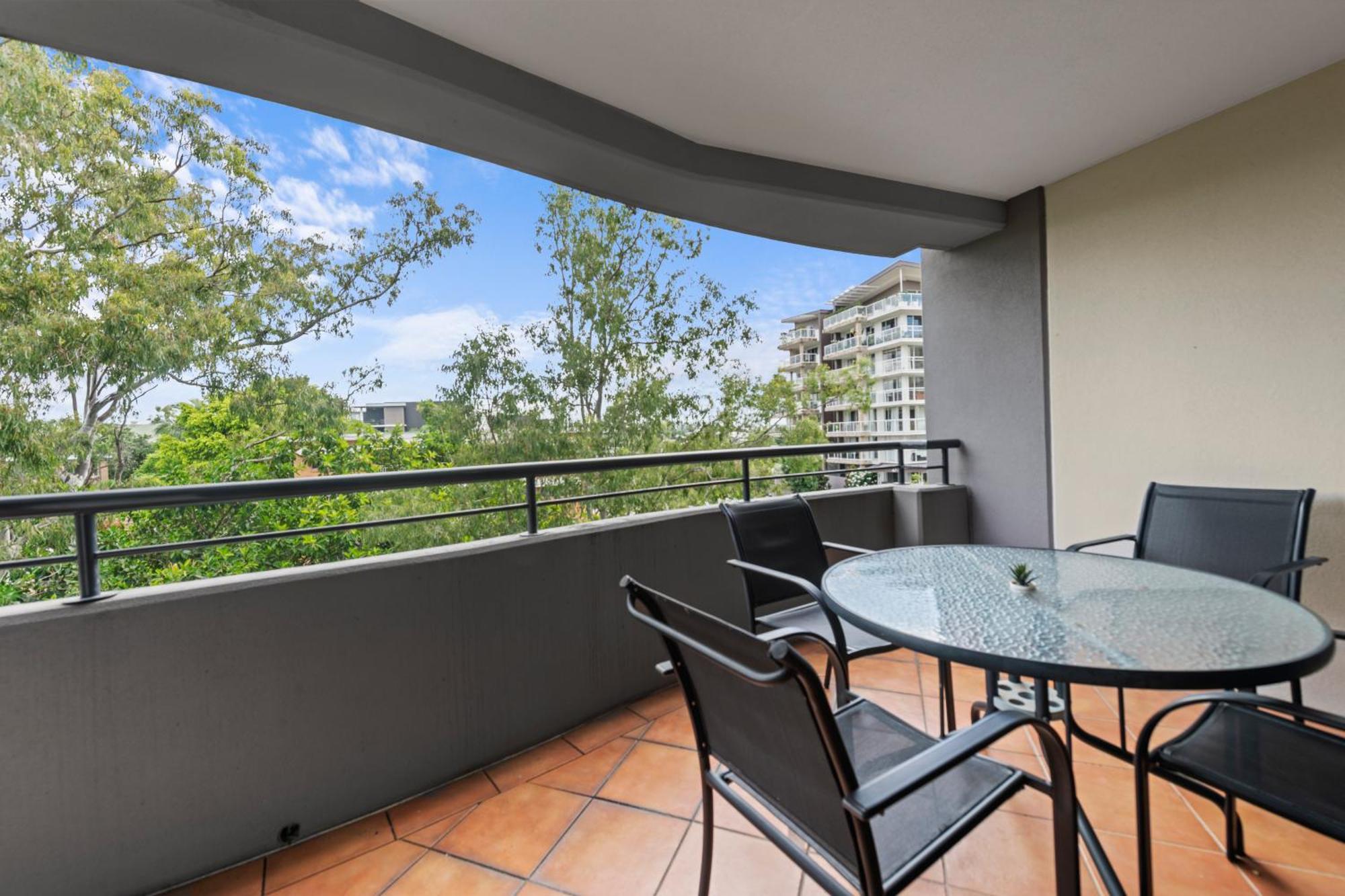 The Oasis Apartments Μπρίσμπεϊν Εξωτερικό φωτογραφία