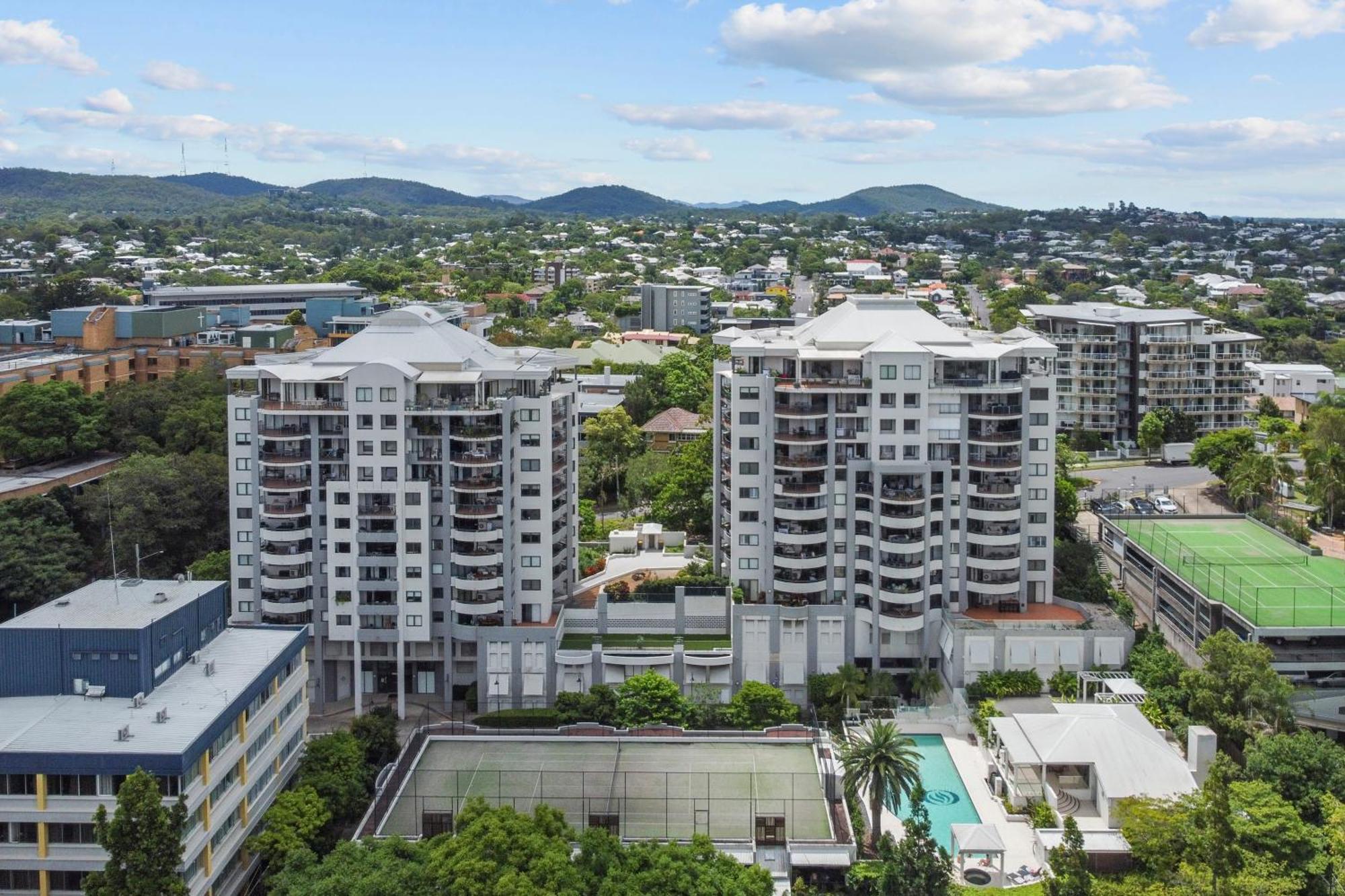 The Oasis Apartments Μπρίσμπεϊν Εξωτερικό φωτογραφία